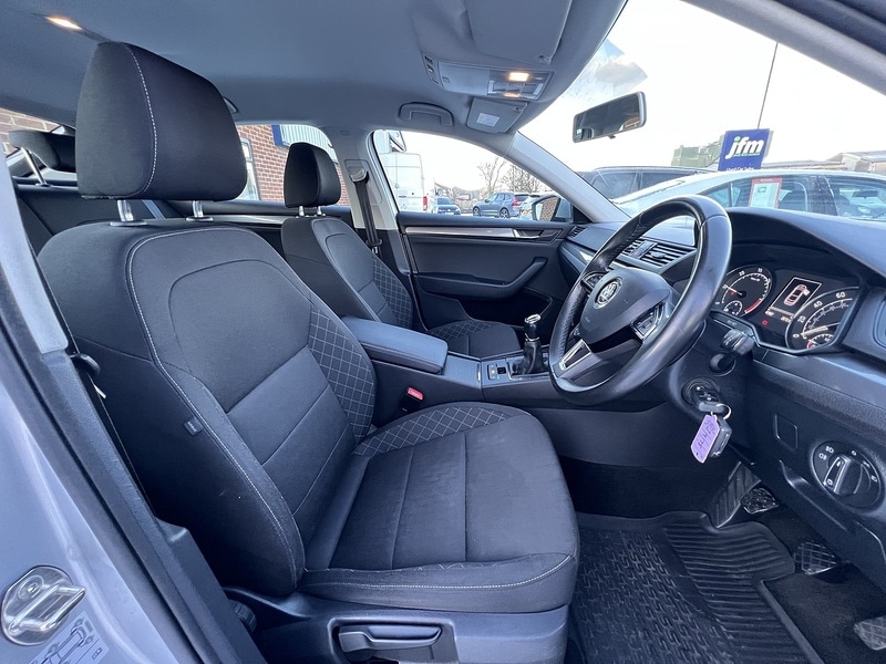 Used Skoda Superb 2025 for sale - 77172817: Photo 3