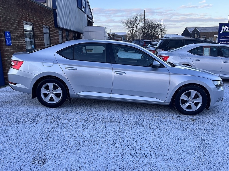 Used Skoda Superb 2025 for sale - 77172817: Photo 5