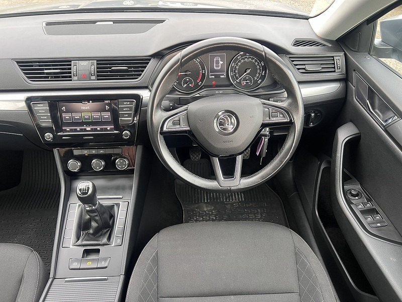 Used Skoda Superb 2025 for sale - 76454882: Photo 11