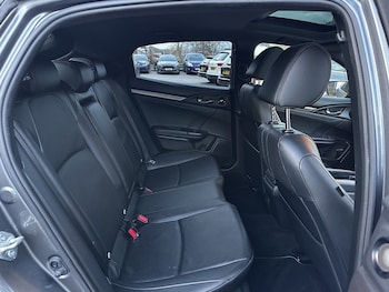 Used Honda Civic 2019 for sale - 76986548: Photo