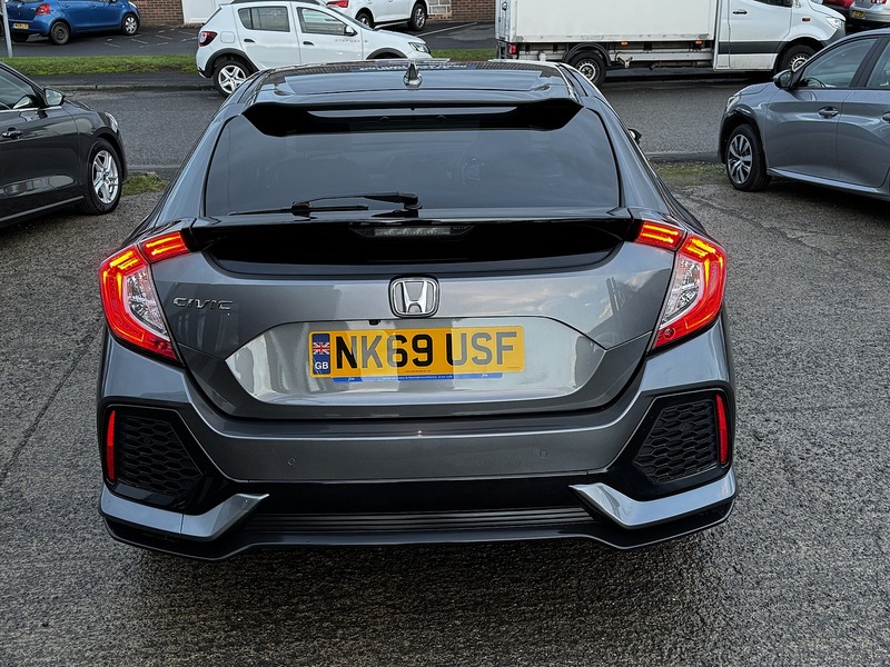 Used Honda Civic 2019 for sale - 76986548: Photo 7