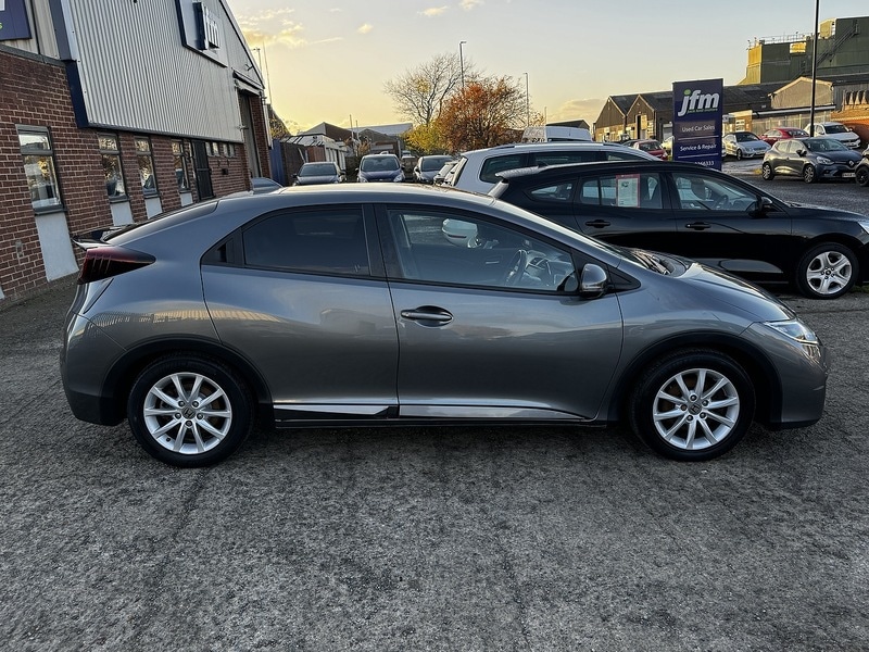 Used Honda Civic 2016 for sale - 76482586: Photo 10