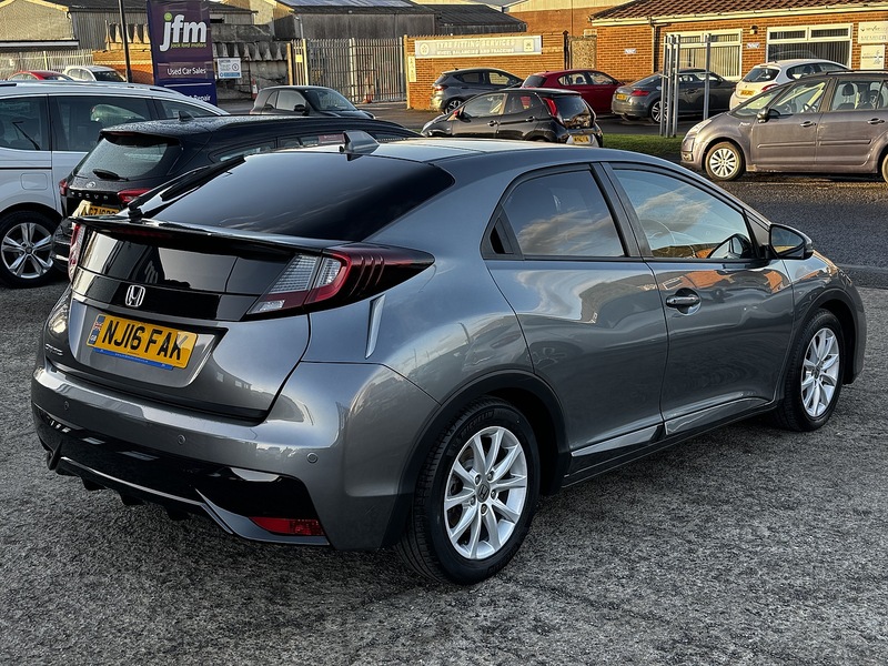 Used Honda Civic 2016 for sale - 76482586: Photo 11