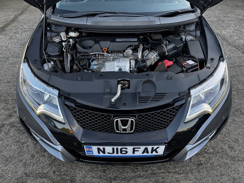 Used Honda Civic 2016 for sale - 76482586: Photo 9