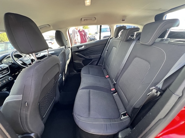 Used Ford Focus 2022 for sale - 76065092: Photo 15