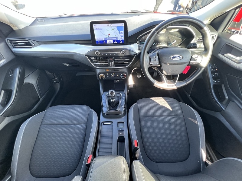 Used Ford Focus 2022 for sale - 76065092: Photo 2