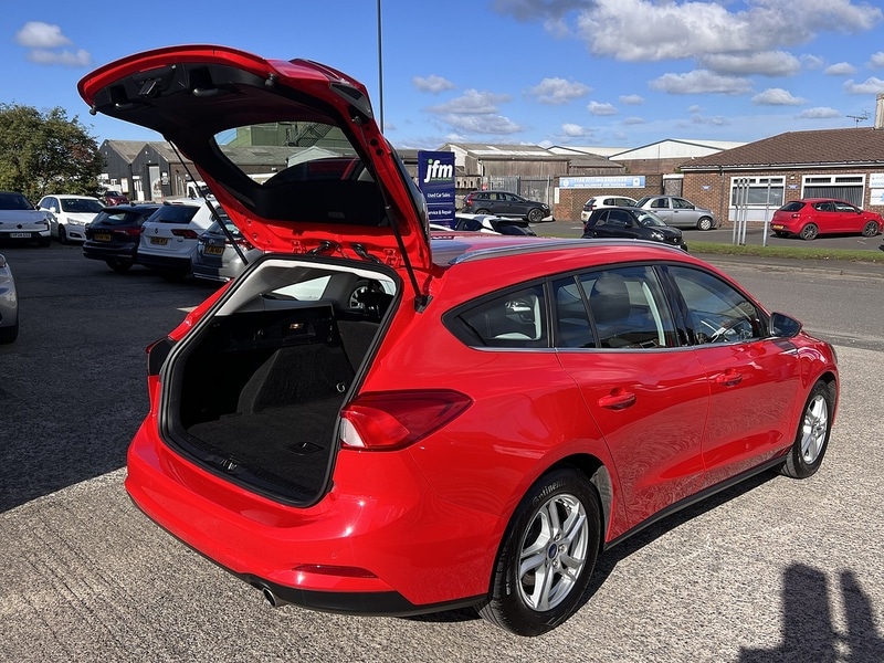 Used Ford Focus 2022 for sale - 76065092: Photo 21