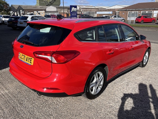 Used Ford Focus 2022 for sale - 76065092: Photo 7