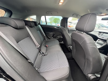 Used Vauxhall Astra 2018 for sale - 78251774: Photo