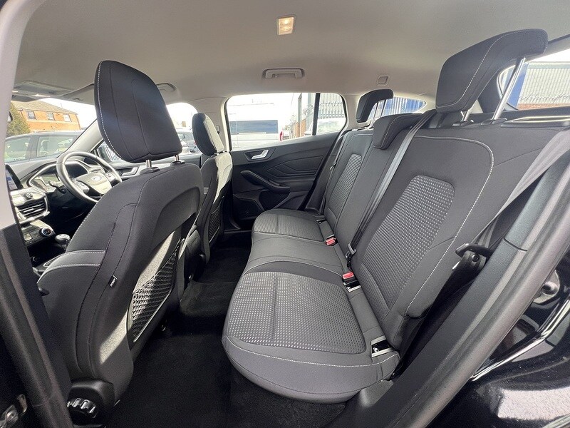 Used Ford Focus for sale - 77880619: Photo 16