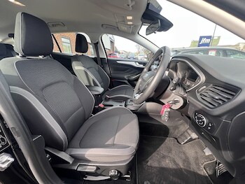 Used Ford Focus 2019 for sale - 77880619: Photo