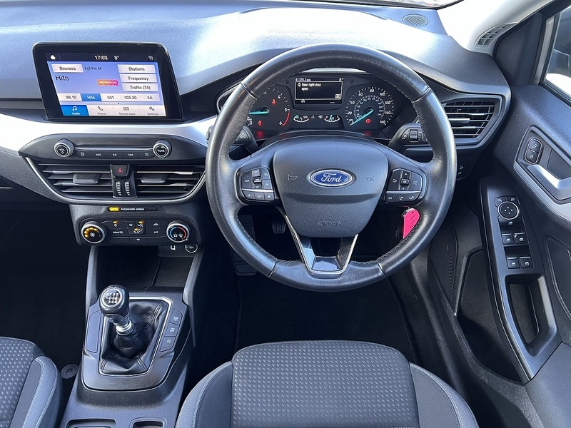 Used Ford Focus for sale - 77765880: Photo 11