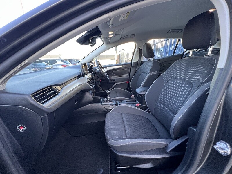 Used Ford Focus for sale - 77765880: Photo 16