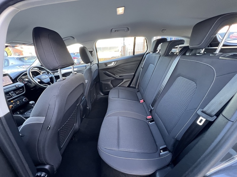 Used Ford Focus for sale - 77765880: Photo 17