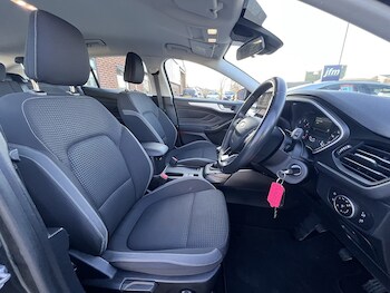 Used Ford Focus 2019 for sale - 77765880: Photo