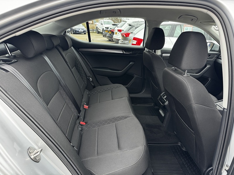 Used Skoda Superb 2025 for sale - 77056481: Photo 3