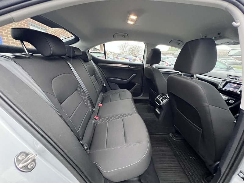 Used Skoda Superb 2025 for sale - 77038573: Photo 4