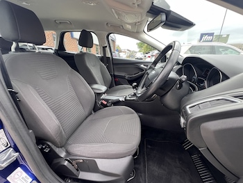 Used Ford Focus 2016 for sale - 75392662: Photo