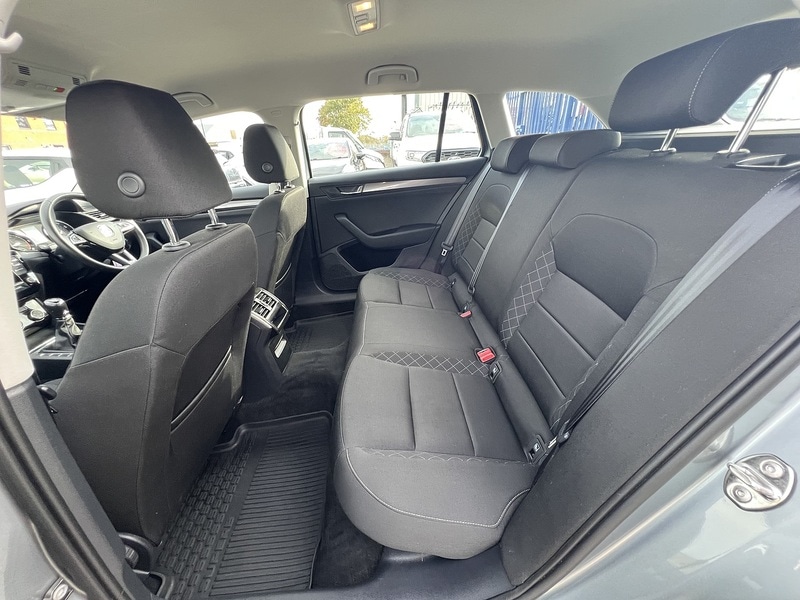 Used Skoda Superb for sale - 76093010: Photo 15