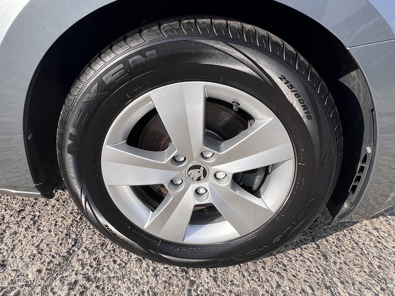 Used Skoda Superb for sale - 76093010: Photo 19