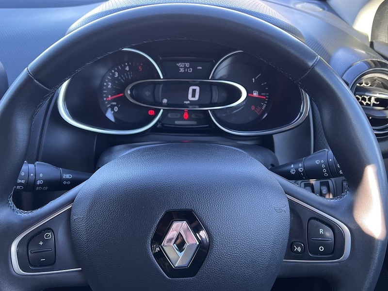 Used Renault Clio 2025 for sale - 77558352: Photo 13