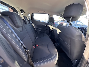 Used Renault Clio 2025 for sale - 77558352: Photo