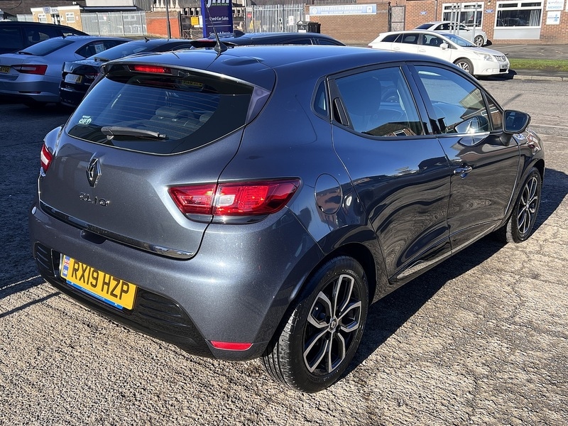 Used Renault Clio 2025 for sale - 77558352: Photo 6
