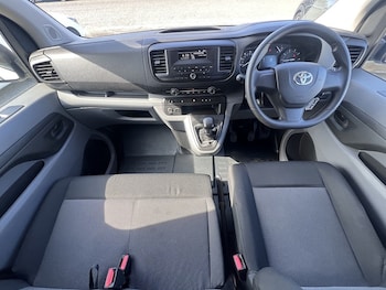 Used Toyota PROACE CITY Verso 2021 for sale - 75084773: Photo