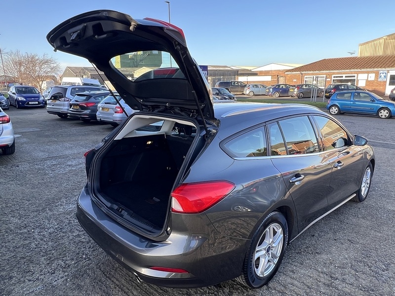 Used Ford Focus 2019 for sale - 76884434: Photo 18