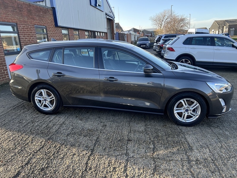 Used Ford Focus 2019 for sale - 76884434: Photo 5