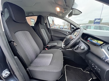 Used Renault Zoe 2025 for sale - 77056482: Photo