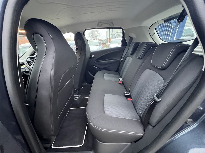 Used Renault Zoe 2025 for sale - 77056482: Photo 6