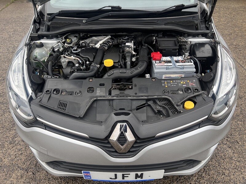 Used Renault Clio for sale - 76128069: Photo 19