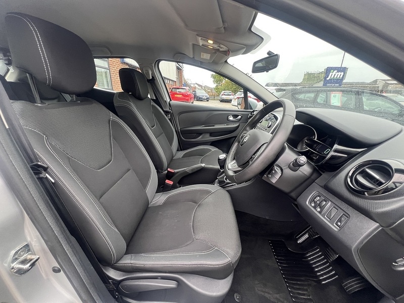Used Renault Clio for sale - 76128069: Photo 3