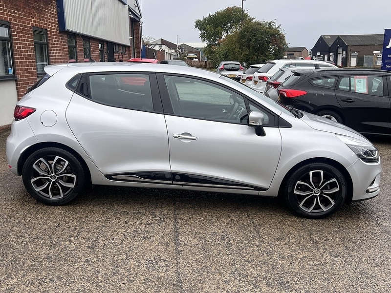 Used Renault Clio for sale - 76128069: Photo 5