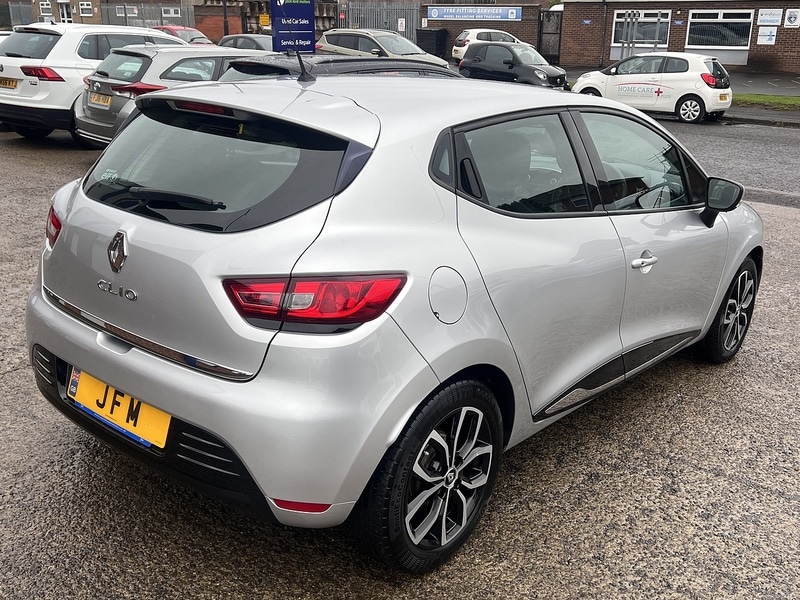 Used Renault Clio for sale - 76128069: Photo 6