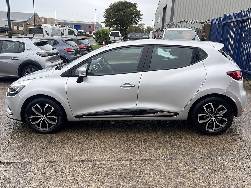 Used Renault Clio for sale - 76128069: Photo 9