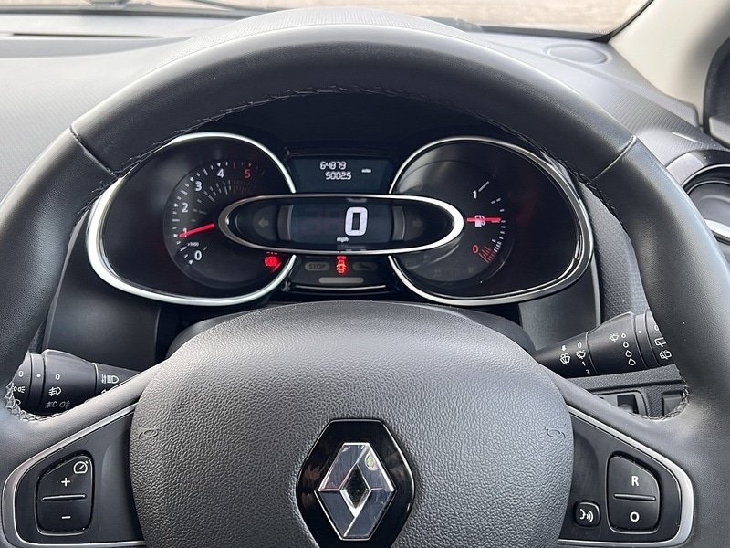Used Renault Clio 2025 for sale - 77558349: Photo 12