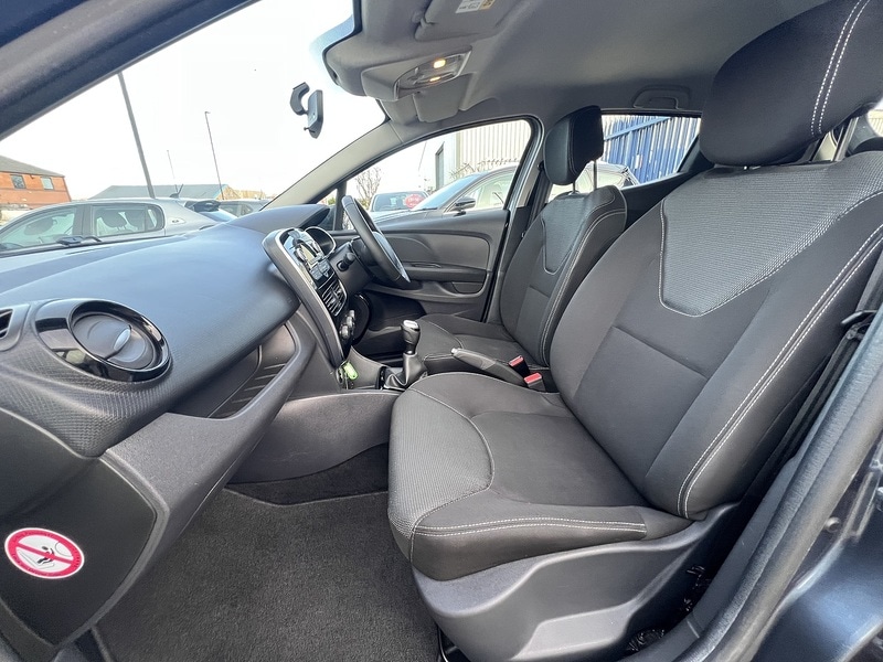 Used Renault Clio 2025 for sale - 77558349: Photo 14