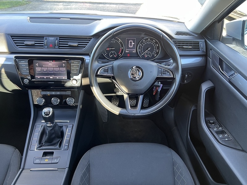 Used Skoda Superb 2025 for sale - 76618277: Photo 11