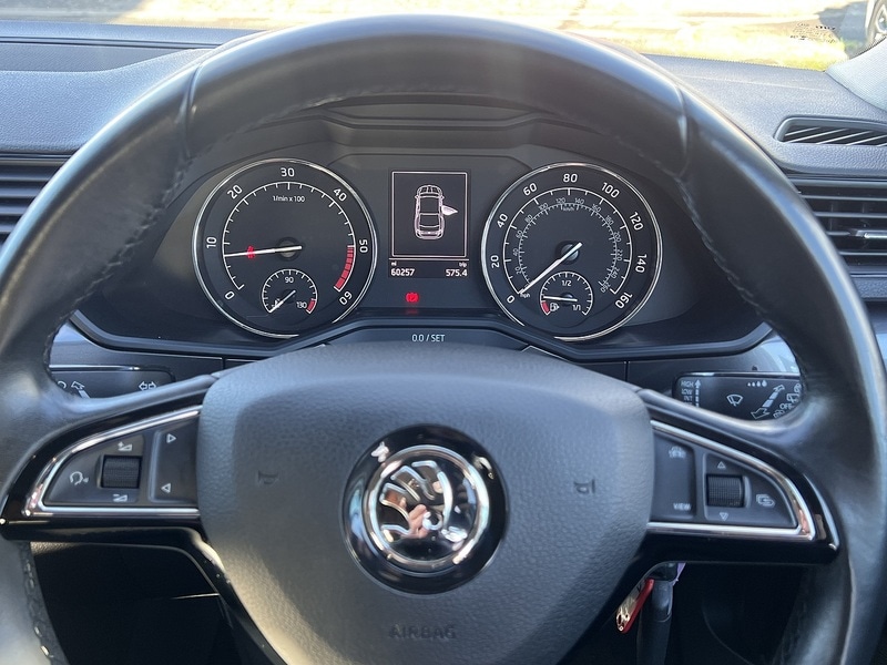 Used Skoda Superb 2025 for sale - 76618277: Photo 12