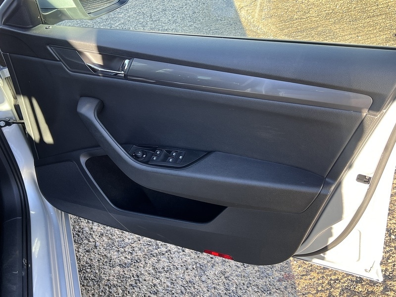 Used Skoda Superb 2025 for sale - 76618277: Photo 14