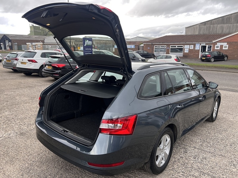 Used Skoda Superb for sale - 76047079: Photo 18