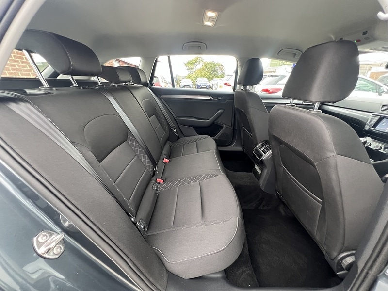 Used Skoda Superb for sale - 76047079: Photo 4
