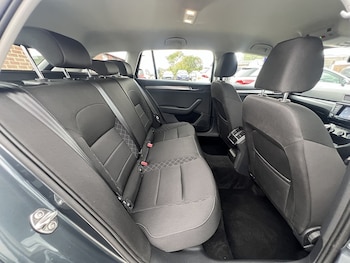 Used Skoda Superb 2019 for sale - 76047079: Photo