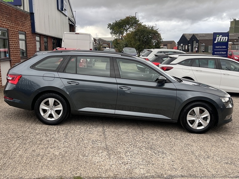 Used Skoda Superb for sale - 76047079: Photo 5