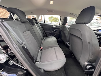 Used Ford Focus 2019 for sale - 75802504: Photo