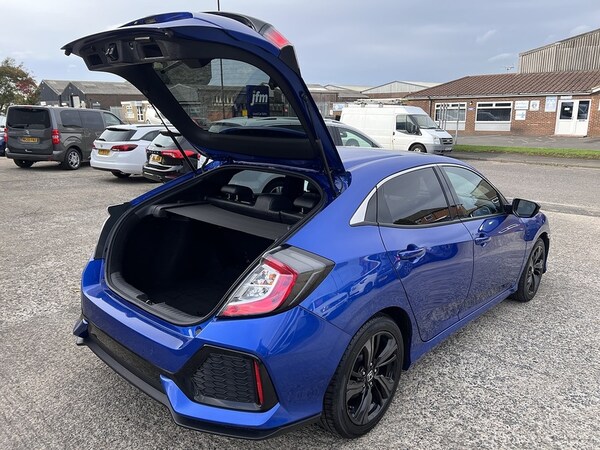 Used Honda Civic 2019 for sale - 76173486: Photo 19