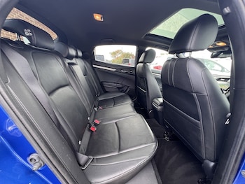 Used Honda Civic 2019 for sale - 76173486: Photo 4