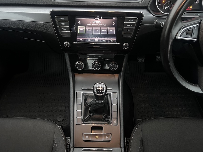 Used Skoda Superb 2025 for sale - 77313815: Photo 12